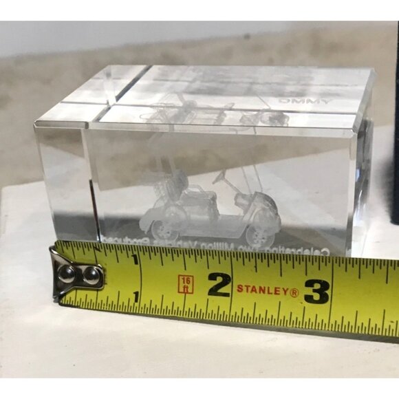 Yamaha Paperweight Golf Cart Commemorative Crystal Block 3D Laser Orig Box - Picture 10 of 10